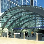 3Bed 2Bath Apartment With High Rise View London Canary Wharf