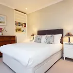 Veeve - Comfort In Kensington