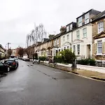 Veeve - Comfort In Kensington