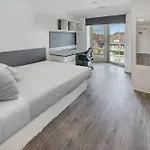 Contemporary Studios At Chapter White City In London