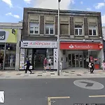 Flat In Clapham Budget Friendly Stay