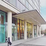 Modern 1 Bed Apartment At Heart Of Canary Wharf