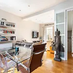Charming Two Bed Maisonette In Notting Hill