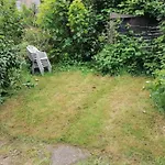 2 Bed Apartment In Sydenham, London