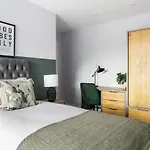 Chic London Getaway 10 Mins To Wembley