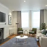 High Spec Award Winning Designer Apartment 6