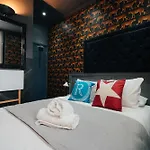 Albion House Hotel Rooms&Suites