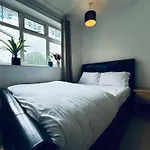 Renovu Exclusive Rooms London
