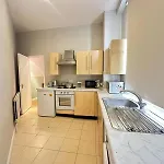 Comfortable One Bedroom London Eye