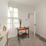 Lavish Two-Bedroom Apartment