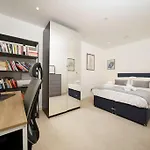 Luxury 2 Bed 2 Bath Cntrl London