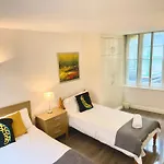 Shoreditch & Liverpool Street Room B