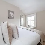 The Clapham House