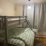 Newly Decorated 2 Bedroom Flat In South East London