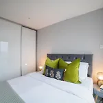 A Superb Apartment In South Kensington\'S