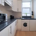 S3 Full Studio In Central Kilburn With Kitchen London Zone 2