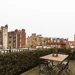 White House Mews Property