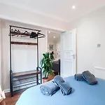 Enchanting 3 Bedroom Flat