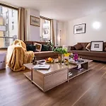 Spacious 2-Bedroom Apartment In Piccadilly 6100P
