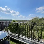 Comfy 2 Bedroom Apartments - Finchley Road, London