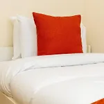 Spacious 4Br Apt With Large Balcony