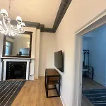 First Floor One Bed Apartment In Central West London