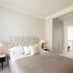 Superb 3 Bed Home Notting Hill