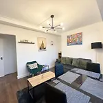 Gatesden Apartment