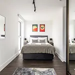 Stunning Studio Apartment