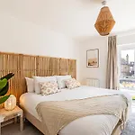 Semi-Detached House With Modern Bespoke Interior