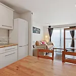 Modern 2 Bedroom Apartment In Homerton