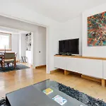 Modern Notting Hill 2 Bedroom Near Royal Oak Tube