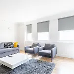 Central 2Bd Flat 10 Mins To Buckingham Palace