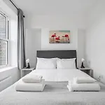 Excellent Location 1 Bed Flat By Tower Bridge