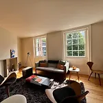 Trendy 1Bd Flat On Historic Street Farringdon