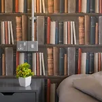 4-Bed Flat With Stunning Views