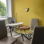 Family-Friendly 2-Bed, 2-Bath Xmas Home - Book Now!