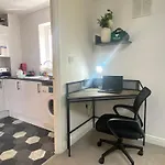 Family-Friendly 2-Bed, 2-Bath Xmas Home - Book Now!