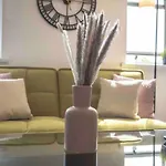 Cozy 2Br Retreat, London Rental!