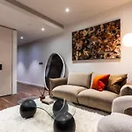 Luxurious Haven In Iconic Battersea Power Station