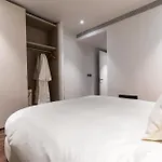 Luxurious Haven In Iconic Battersea Power Station