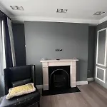 Lovely 6 Bedroom House