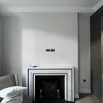 Lovely 6 Bedroom House