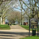 Lavish Finsbury Park 3 Mins Walk Retreat