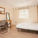 Captivating 1-Bed Apartment In London