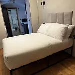 Fb1-Spacious Basement Studio Flat Fits 2- Near Hyde Park