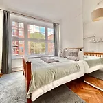 Victorian Amazing Three Bedroom