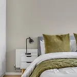 Putney Bridge Hideaway