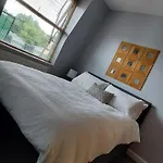 Stylish One Bedroom Flat In Finchley Road