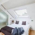 Knightsbridge Central 4Th Floor Walk Up- Penthouse